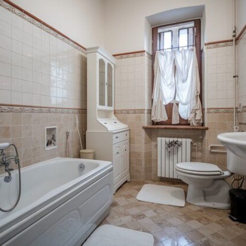 Ultimate Guide to Master Bathroom Designs | Inspiration